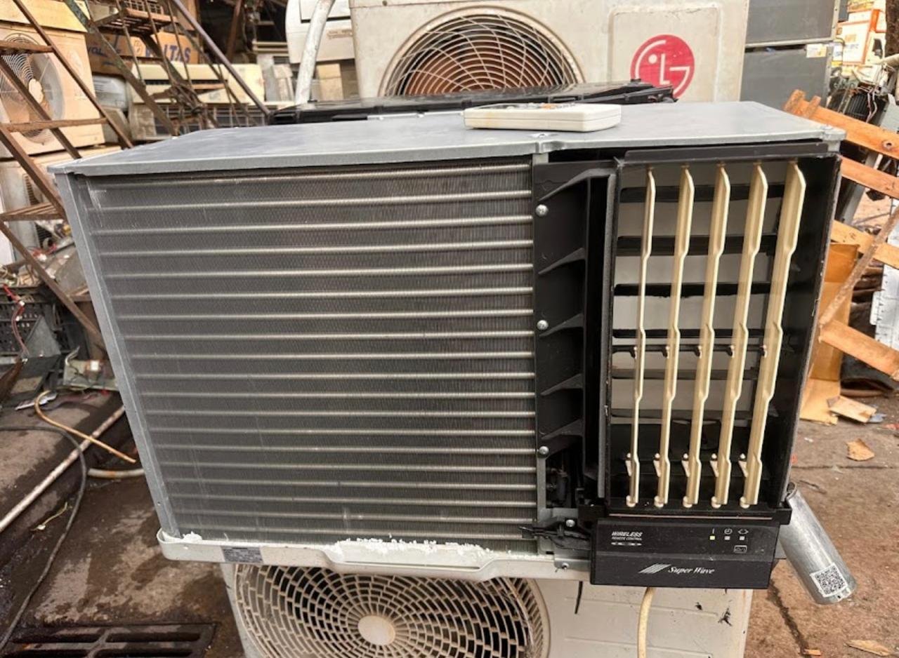 Used window AC